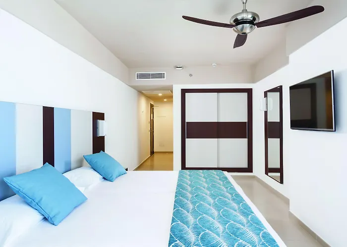 فندق Riu Costa Del Sol 4*