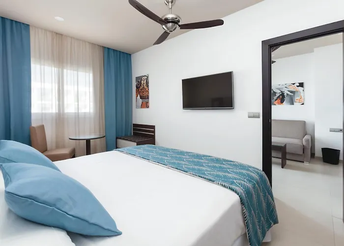 Riu Costa Del Sol فندق 4*