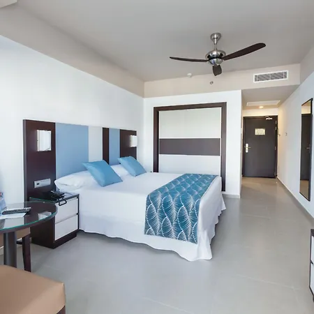 Hotel Riu Costa Del Sol 4*